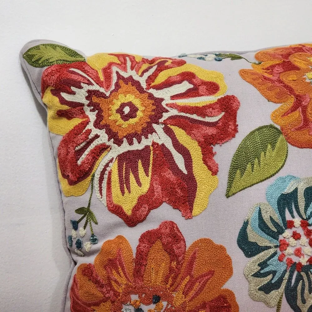 Pier 1 Throw Pillow 2pc Set Gray Floral Embroidery 17” x 17” Zipper Crewel Boho
